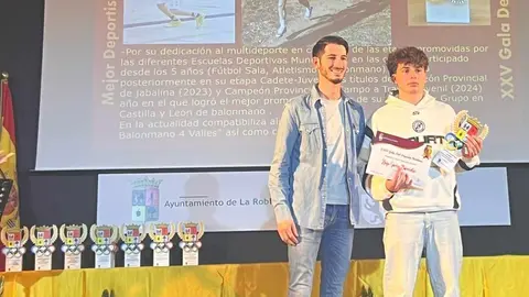 La Robla mantiene y promueve su actividad deportiva y lo hace a lo largo de todo el año. Sin embargo, como cada ejercicio, el punto de reconocimiento llega con la la Gala del Deporte Roblano que en esta ocasión ha llegado a su XXV edición.