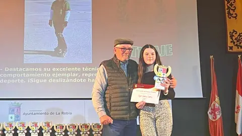 La Robla mantiene y promueve su actividad deportiva y lo hace a lo largo de todo el año. Sin embargo, como cada ejercicio, el punto de reconocimiento llega con la la Gala del Deporte Roblano que en esta ocasión ha llegado a su XXV edición.