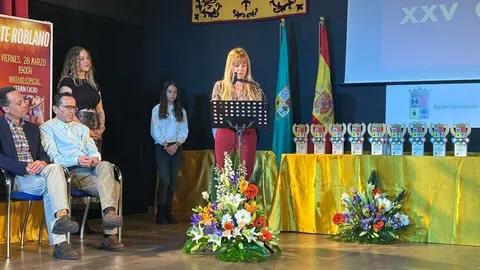 La diputada de Deporte, Patricia Martínez, ha asistido a la XXV Gala del Deporte Roblano.