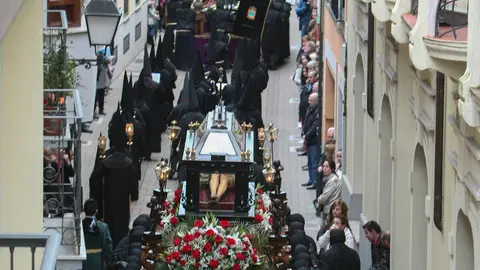 Procesión del Santo Entierro de la Semana Santa de Ponferrada. Foto: César Sánchez.