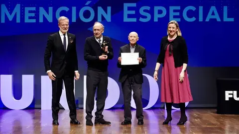 Celebración de la gala con motivo del décimo aniversario de la Fundación Obra Social de Castilla y León y entrega de los VI Premios Fundos. Foto: Campillo