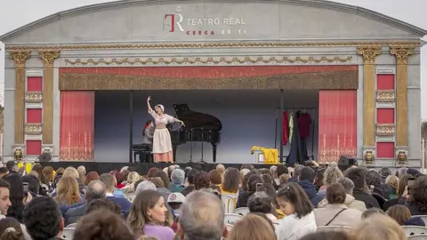 Imagen de la carroza del Teatro Real.
