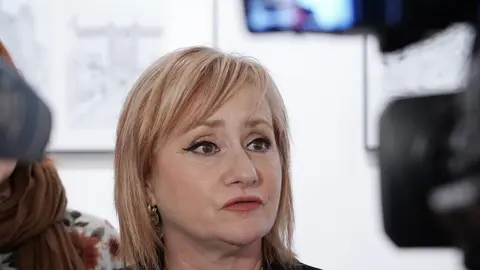 La consejera de Industria, Comercio y Empleo, Leticia García, visita el Centro de Artesanía de Castilla y León con motivo de la celebración de los ''Días Europeos de la Artesanía''. Foto: Miriam Chacón.