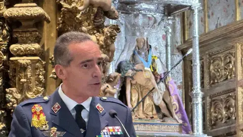 La Semana Santa leonesa vivió este domingo su prólogo con la celebración de la Plegaria a la Virgen del Camino 2025, una cita que cada año reúne a fieles, autoridades y cofradías en la Basílica de la Virgen del Camino.
