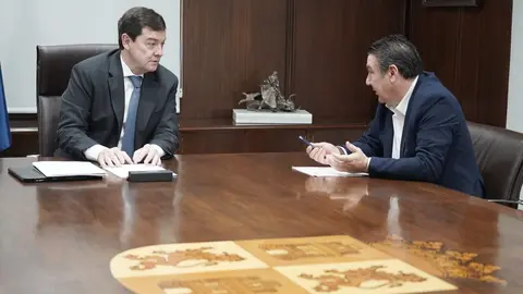 Unión del Pueblo Leonés (UPL) se suma al acuerdo con la Junta de Castilla y León para buscar una posición común ante el impacto y efecto del “órdago” de los aranceles impuestos por Donald Trump. Foto: Rubén Cacho
