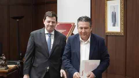 Unión del Pueblo Leonés (UPL) se suma al acuerdo con la Junta de Castilla y León para buscar una posición común ante el impacto y efecto del “órdago” de los aranceles impuestos por Donald Trump. Foto: Rubén Cacho