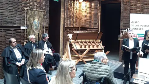 El XIV Rito de Tinieblas en el Museo de los Pueblos Leoneses de Mansilla de las Mulas. Fotos: Ayuntamiento de Mansilla de las Mulas.