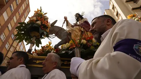 Procesión del Domingo de Ramos en Ponferrada. Fotos: César Sánchez.
