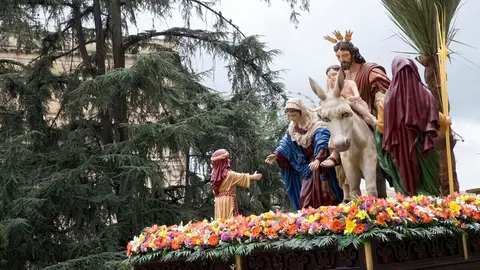 Procesión del Domingo de Ramos en Salamanca.  Fotos: Jesús Formigo.