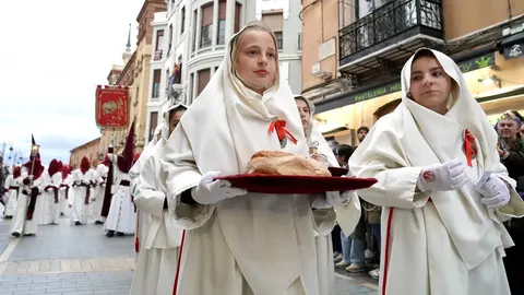 Celebración de la Procesión de la Sagrada Cena organizada por la Hermandad Sacramental de Santa Marta y de la Sagrada Cena. Foto: Campillo.