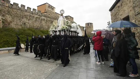 Procesión del Encuentro en Ponferrada. Foto: César Sánchez.