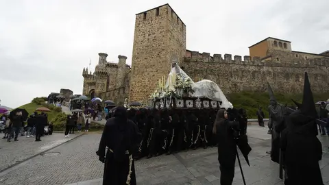 Procesión del Encuentro en Ponferrada. Foto: César Sánchez.