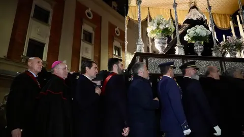 Celebración de la Procesión del Santo Entierro, organizada por la Real Cofradía Santísimo Sacramento de Minerva y La Santa Vera Cruz, en la que participan diferentes autoridades. Foto: Campillo.