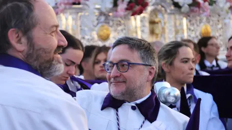Acto central de la Procesión del Encuentro organizada por la Real Hermandad de Jesús Divino Obrero. Foto: Isaac Llamazares.