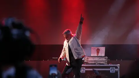 Miles de jóvenes participan en las actuaciones programadas por la Junta con motivo de la celebración del Día de la Comunidad. Foto: Peio García