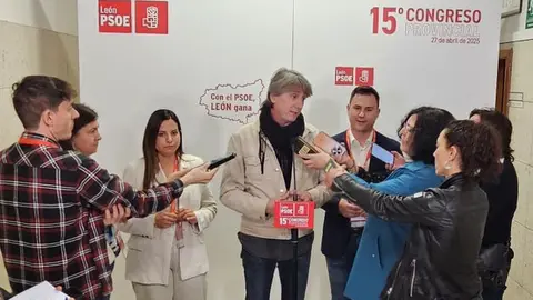 Carlos Martínez en el 15º Congreso del PSOE de León.