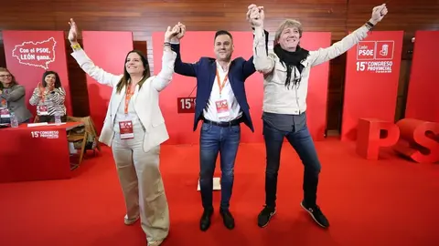 Nuria Rubio, Javier Alfonso Cendón y Carlos Martínez en el XV Congreso Provincial del PSOE en León.