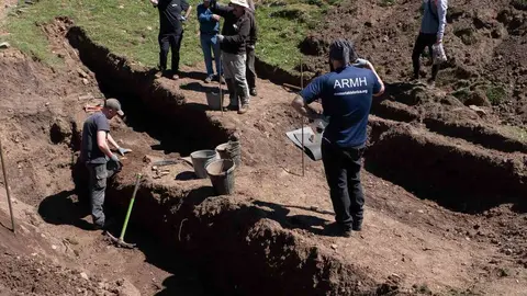 Exhumaciones realizadas durante los trabajos acometidos en Busdondo (8)