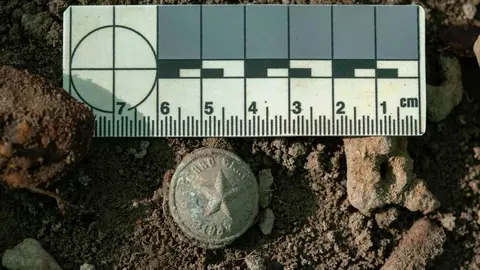 Exhumaciones realizadas durante los trabajos acometidos en Busdondo (28)