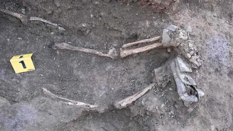 Exhumaciones realizadas durante los trabajos acometidos en Busdondo (37)