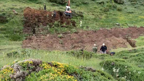 Exhumación realizada en la localidad de Sena de Luna (31)