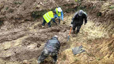 Exhumación realizada en la localidad de Sena de Luna (39)