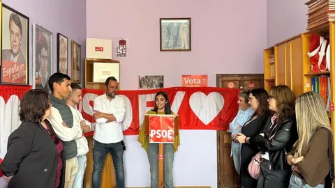 Los trabajadores de Valencia de Don Juan celebran el 1 de mayo.