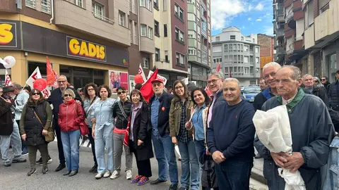 La manifestación de Ponferrada congrega a cientos de personas con demandas clave: una jornada laboral más corta y una revisión profunda del despido improcedente.