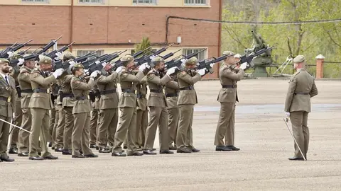 El Mando de Artillería de Campaña celebra un acto militar para conmemorar la gesta del Dos de Mayo de 1808, que estará presidido por el general de división, Marcial González Prada, jefe del Mando de Apoyo a la Maniobra. Foto: Campillo.