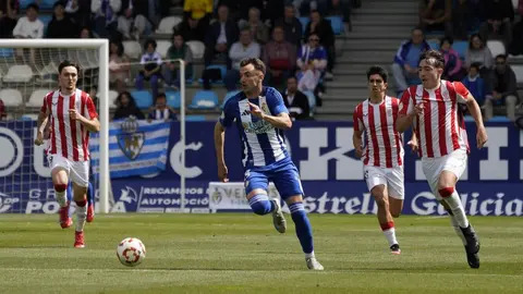 La Ponferradina, con todo a favor, firma un gran encuentro ante el Bilbao Athletic. El Toralín lleva en volandas a su equipo.