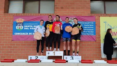Pódium del noveno Duatlón Sprint de Santa María del Páramo.