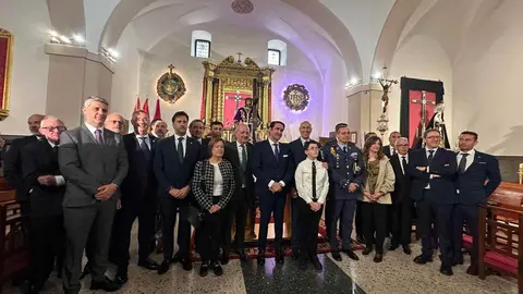 La Cofradía del Dulce Nombre de Jesús Nazareno prepara su desplazamiento a la capital italiana con una nutrida delegación, en plena coincidencia con el inicio del papado de León XIV. Fotos: Ayto León