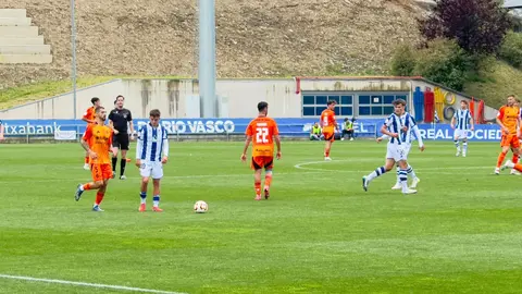 Intenso encuentro en Zubieta entre dos equipos con mucha fortaleza y con ganas de conseguir los tres puntos en juego.