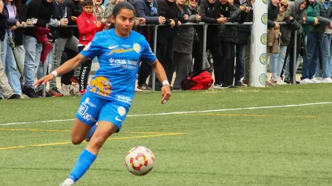 El Olímpico de León Femenino ha dado un golpe de autoridad en la lucha por el ascenso al imponerse por 3-0 al filial del Sevilla FC Femenino en el partido de ida del playoff.