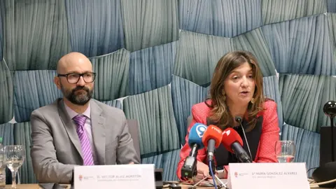 La rectora de la ULE Nuria González, y el subdelegado de Gobierno, Héctor Alaiz Moretón han presentado esta mañana la iniciativa.