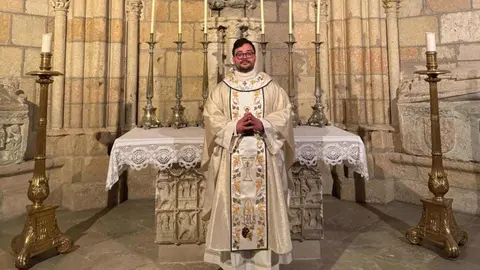 José Ramón Gago, nuevo sacerdote leonés: “El sí de hoy es para todos los días”. El joven de Cistierna fue ordenado en la Catedral de León el Día del Buen Pastor y celebrará su primera misa en su localidad natal el próximo 24 de mayo. Fotos: Obispado de León