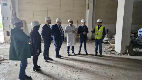 Visita a la futura Unidad Satélite de Radioterapia.