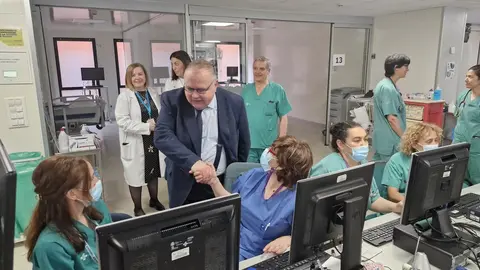 Reforma finalizada de la UCI en el Hospital de El Bierzo.