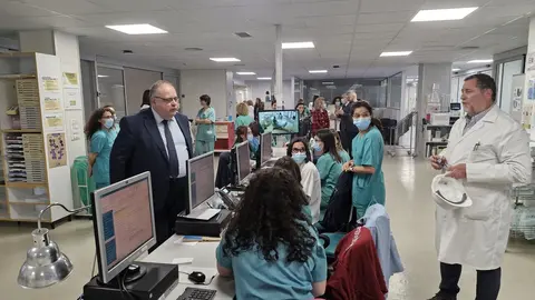 Reforma finalizada de la UCI en el Hospital de El Bierzo.