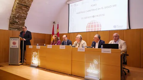 Foro 'Nuestras carreteras en el siglo XXI' organizado por El Bierzo Digital. Foto: César Sánchez.
