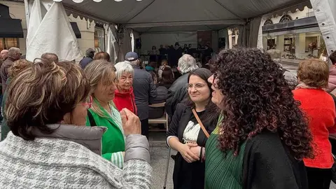 El pregón a cargo de los chefs de Cocinandos abre once días de literatura, gastronomía y cultura en el corazón de la ciudad. Fotos: Ayto León