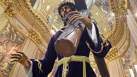 La Basílica de Sant'Andrea della Valle acoge desde última hora de este jueves a la imagen titular leonesa, que se verá ampliamente arropada en su estancia en la capital italiana.