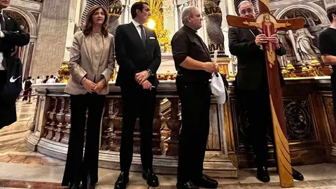 Un millar de leoneses peregrinan a la Puerta Santa de San Pablo Extramuros