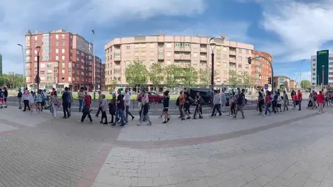 Más de 6.000 aficionados convirtieron el León Arena en un estadio improvisado, en una jornada de pasión, esperanza y desconsuelo que reafirmó la fuerza del sentimiento culturalista.