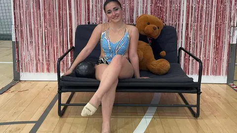 La Escuela de Gimnasia Rítmica de Santa María del Páramo brilla con cuatro medallas en el Campeonato Provincial.