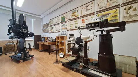 El Museo de las Colecciones de la Universidad de León (Mule) se ha consolidado como uno de los espacios más singulares del panorama museístico nacional.