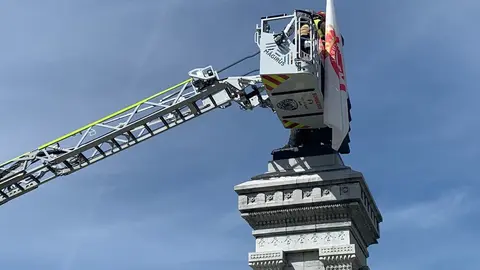 Guzmán se viste con los colores de la Cultural.