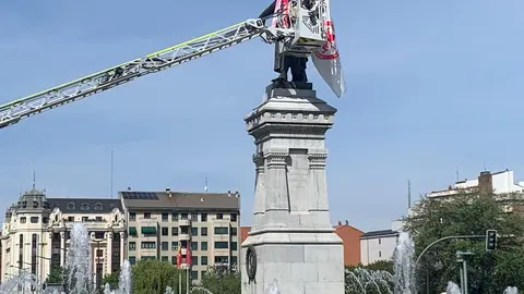 Guzmán se viste con los colores de la Cultural.