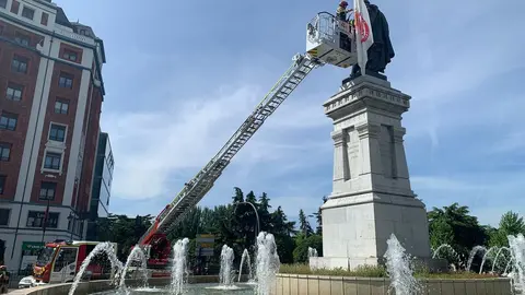 Guzmán se viste con los colores de la Cultural.
