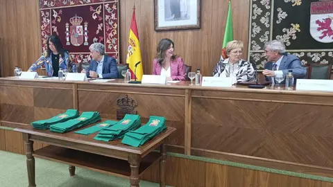 El PIEX clausura un curso con más de mil alumnos y consolida su apuesta por el aprendizaje permanente, la inclusión y la transformación digital